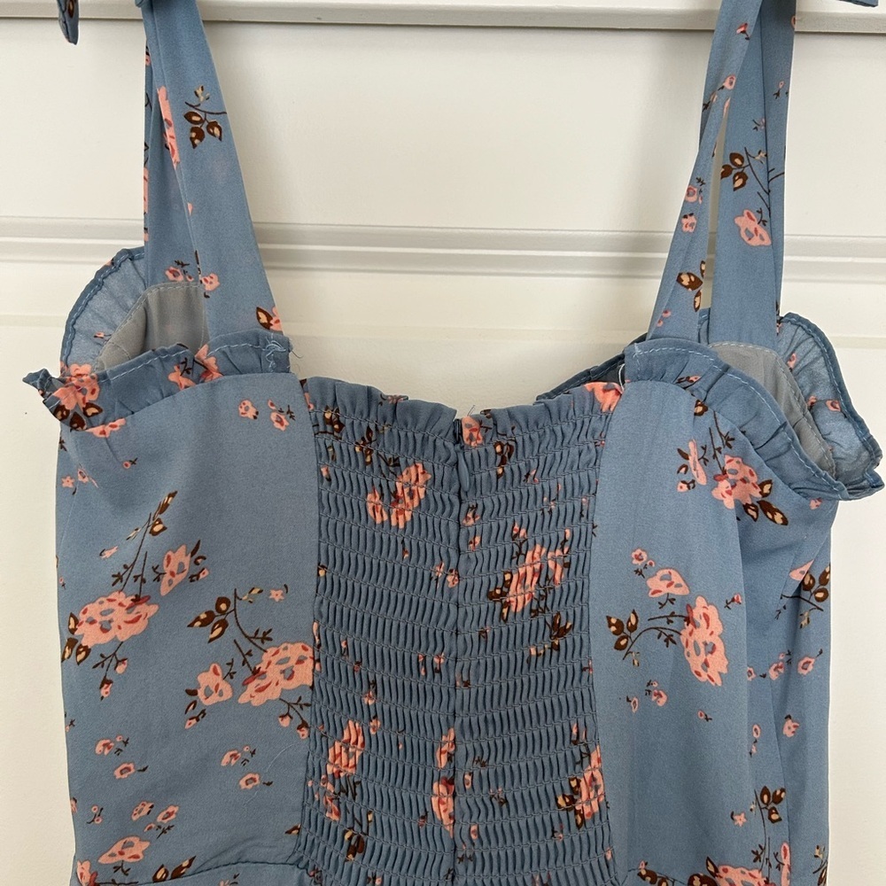 Floral Blue Midi Dress - Picture 4 of 5